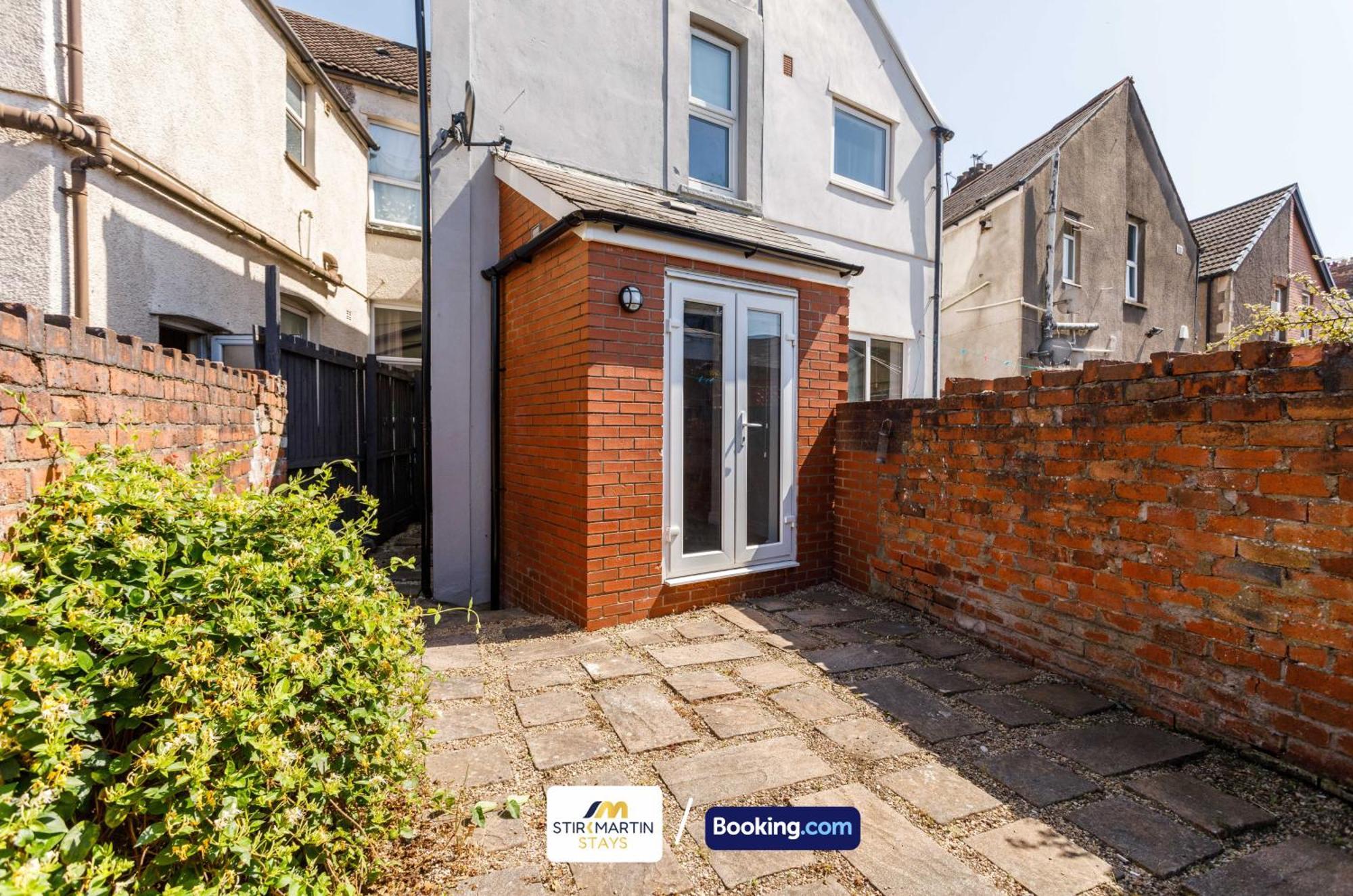Comfy 3Bed House By Stirkmartin Stays Short Lets & Serviced Accommodation Cardiff With Free Parking & 8Mins To City Centre Eksteriør billede
